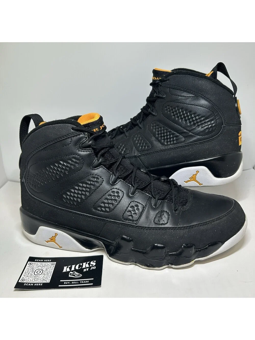 Air Jordan 9 Retro Citrus 2010 - Size 9.5 - (302370-004)